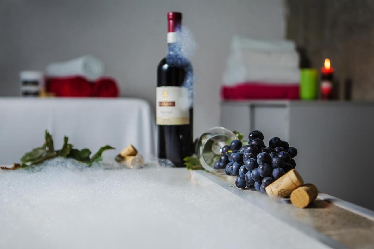 Degustarium Hotel Tbilisi Zewnętrze zdjęcie